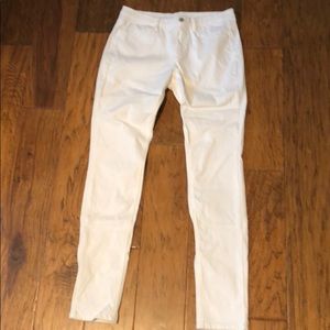 Uniqlo eggshell white legging jeans